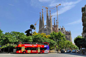City Tour and Boat Trip in Barcelona